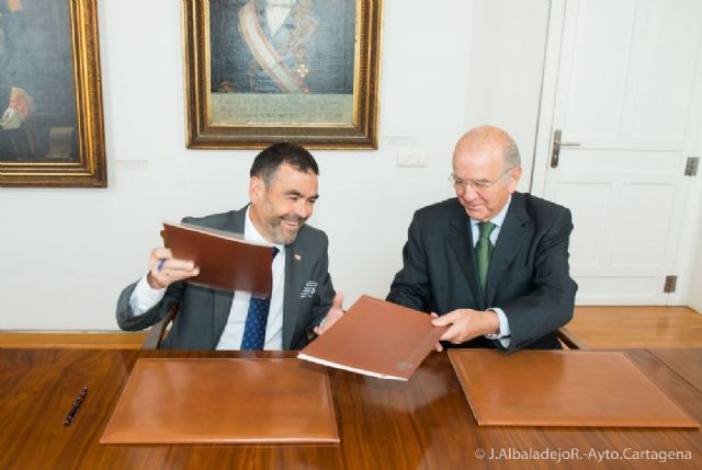 La Fundación Cajamurcia-BMN aporta 25 mil euros para el programa municipal de mayores - 3, Foto 3