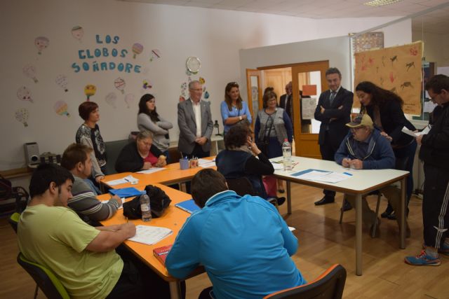 PP Cartagena reitera su compromiso con las asociaciones que trabajan en el mundo de la discapacidad - 1, Foto 1