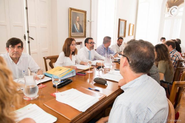 El Ayuntamiento creará una bolsa de arquitectos técnicos para paliar la falta de profesionales en los departamentos - 1, Foto 1