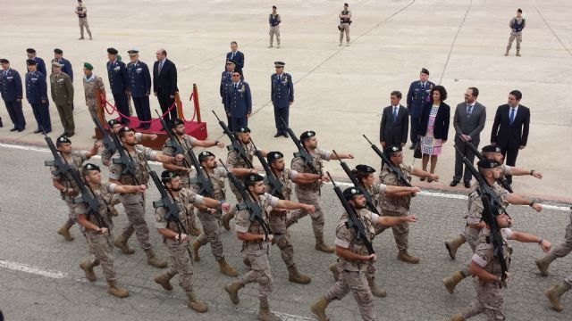 El presidente afirma que el Escuadrón de Zapadores Paracaidistas tiene la admiración de la Región por su trabajo a favor de la paz y la libertad - 1, Foto 1