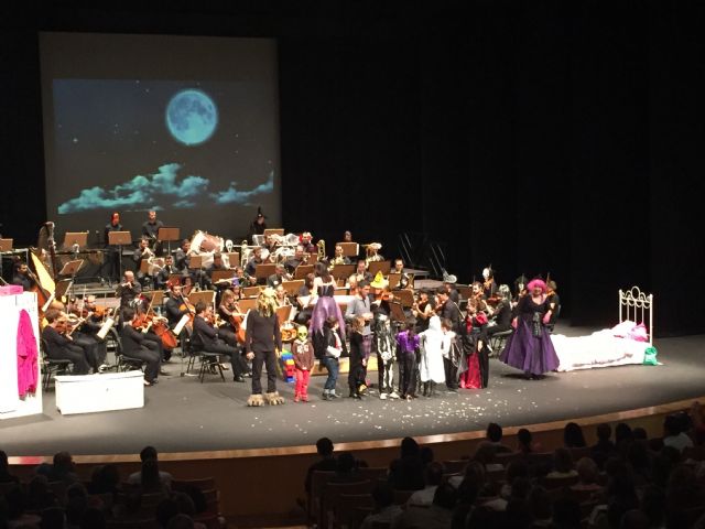 Concierto en Familia de la Orquesta Sinfónica de la Región de Murcia para celebrar la llegada de Halloween - 1, Foto 1