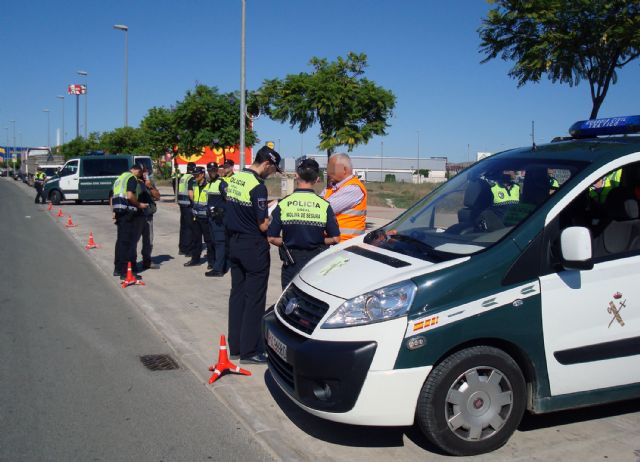 La Guardia Civil ha formado a 75 agentes locales en materia de deteccin de drogas en la conduccin, Foto 7