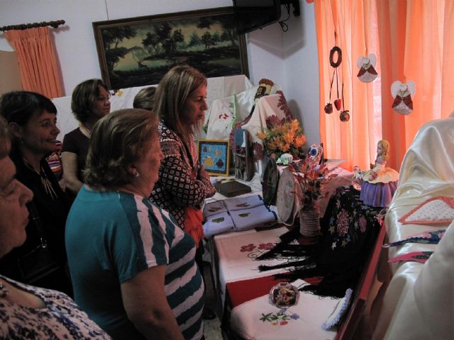 Los mayores de la barriada Virgen de la Caridad celebran su Semana Cultural - 3, Foto 3