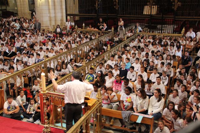 Más de 1.500 niños de Primaria han celebrado hoy la Fiesta de la Luz - 4, Foto 4
