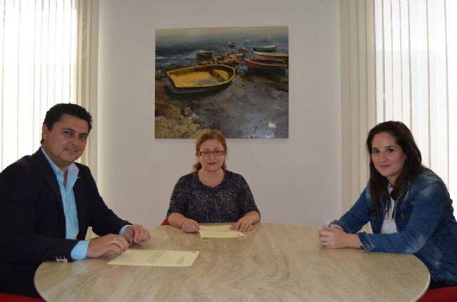 El Ayuntamiento colaborará con la asociación El Niñito Jesús dedicada a ayudar a personas sin recursos - 1, Foto 1