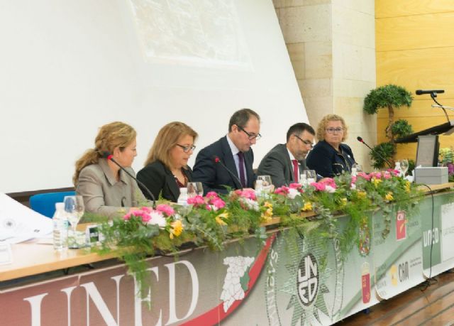 El alcalde asiste al acto de apertura de curso de la UNED - 3, Foto 3
