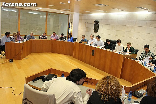 Pleno municipal de octubre del 2012 / archivo Totana.com, Foto 1