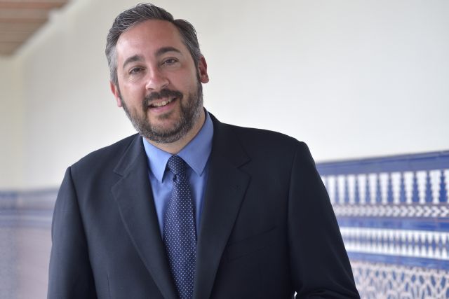 El GPP denuncia que el tripartito limita a dos días semanales el trabajo en la Asamblea Regional - 1, Foto 1