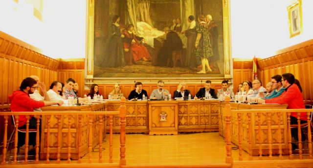 El Ayuntamiento aprueba en Pleno solicitar el traslado a las afueras el Parque Comarcal de Bomberos - 1, Foto 1
