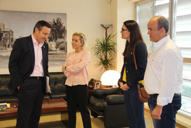 El agua y los espacios naturales centran el primer encuentro entre el Gobierno local y la consejera de Medio Ambiente, Foto 3