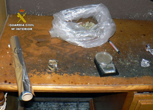 La Guardia Civil desmantela de nuevo un punto de distribución de drogas en Las Torres de Cotillas - 5, Foto 5