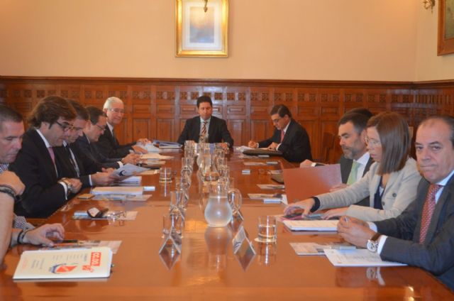 El alcalde y la vicealcaldesa se incorporan al Consejo de Administración de la Autoridad Portuaria - 2, Foto 2
