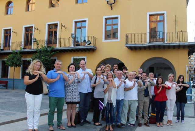 La Corporación Municipal del Ayuntamiento de Alcantarilla muestra su apoyo a las Víctimas de la Talidomida - 3, Foto 3