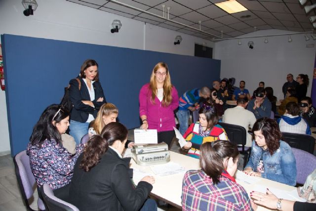 Voluntarios de la ONCE realizan en Caravaca el proyecto Descubriendo capacidades - 1, Foto 1