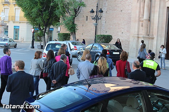 La Secretaria de Estado de Poltica Social e Igualdad visita el Centro Multidisciplinar 