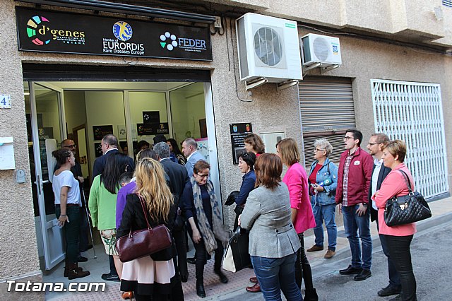 La Secretaria de Estado de Poltica Social e Igualdad visita el Centro Multidisciplinar 