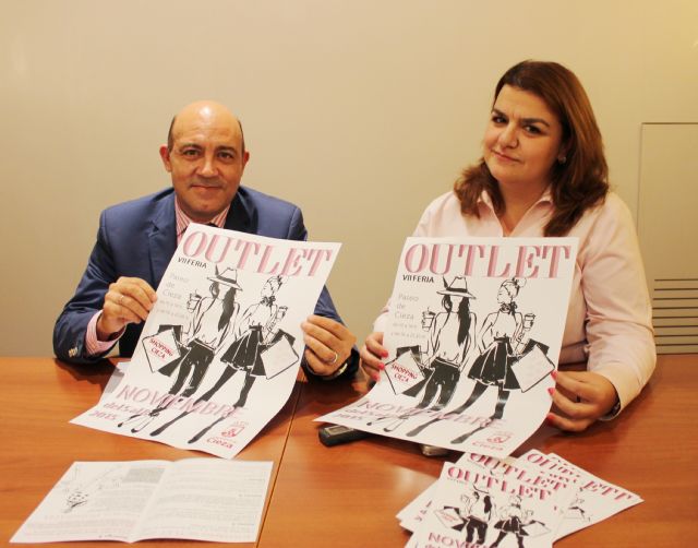 El Ayuntamiento de Cieza potencia la Feria Outlet con novedades e imagen renovada - 1, Foto 1