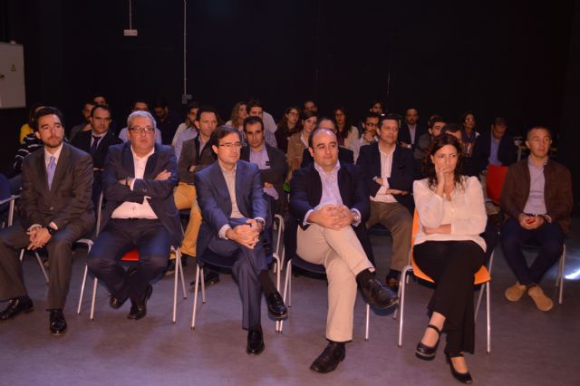 Los estudiantes de la Cátedra de Hidrogea presentan la evolución de sus proyectos de investigación - 1, Foto 1