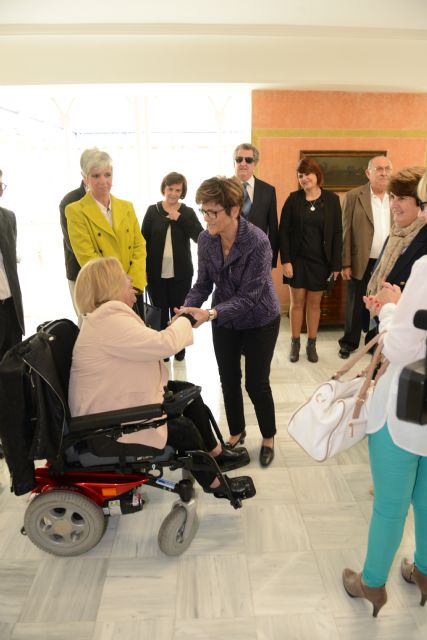 El mundo de la discapacidad traslada sus reivindicaciones a la presidenta de la Asamblea - 1, Foto 1