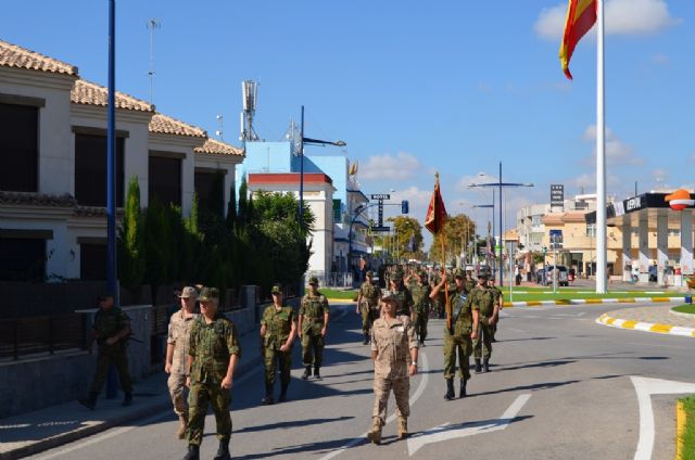 La AGA sorprende a los vecinos de Santiago de la Ribera con una marcha de todos sus alumnos por el centro de la localidad - 2, Foto 2