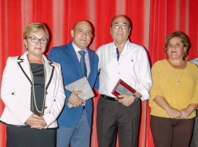 Nombran al voluntario Juan Toledo 'Mayor del Año 2015' con ocasión de la clausura de las Semanas Doradas - 1, Foto 1