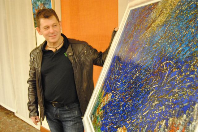 El artista Manuel Poisón expone su obra en el Casino Cultural - 1, Foto 1