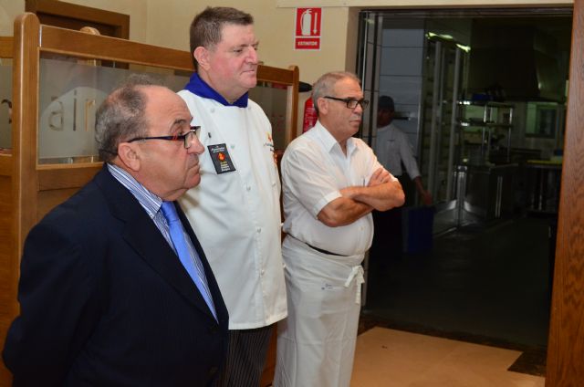 José María Alcaraz, de los Churrascos y Juan Regi, de La Cerdenaya,  cocinan en defensa del Chato Murciano frente al informe de la Organización Mundial de la Salud y celebran las Primeras Jornadas Gastronómicas del cerdo autóctono - 1, Foto 1