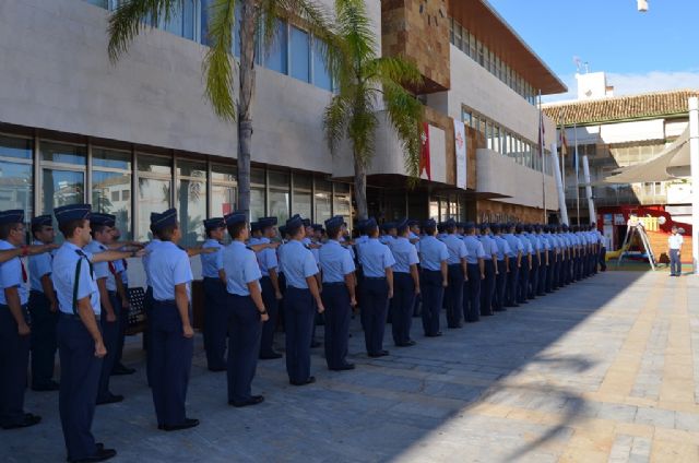 El alcalde declara vecinos del municipio a los 114 alumnos de nuevo ingreso de la AGA en su visita oficial al municipio - 2, Foto 2