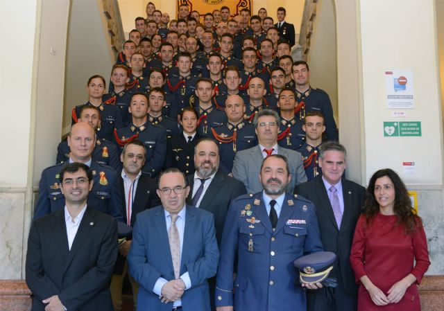 Alumnos de la Academia General del Aire visitaron la Universidad de Murcia - 1, Foto 1