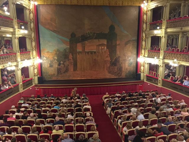 Los mayores de Murcia reviven las aventuras de Don Juan Tenorio - 1, Foto 1