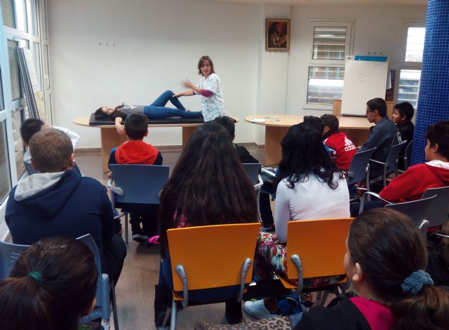 Jóvenes pinatarenses conocen los efectos del alcohol con el programa Conciencia con ciencia - 2, Foto 2