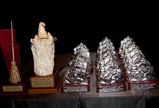 La Federación de Peñas Festeras entregó el Premio Oinokoe 2015 a los Carnavales de Águilas - 5, Foto 5