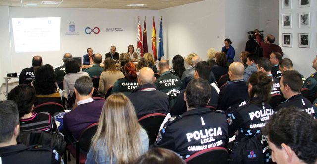 Agentes implicados en la atención a las víctimas de violencia de género participan en una jornada formativa - 1, Foto 1