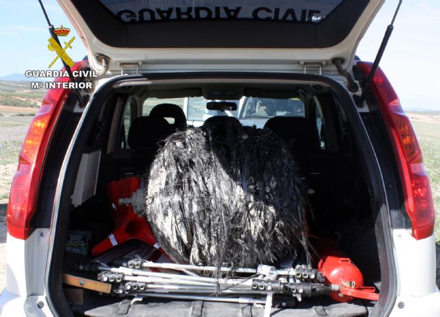 La Guardia Civil controla y retira un objeto aeroespacial - 5, Foto 5