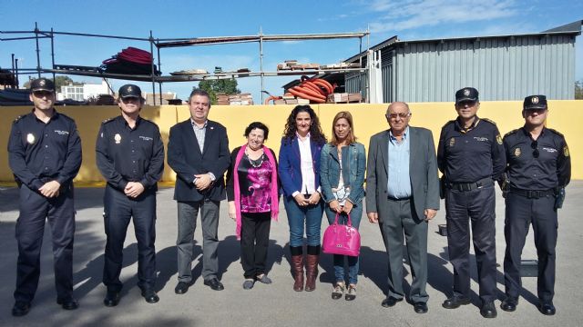 Calderón y Martín asisten a la Jornada de convivencia entre Policía Nacional y asociaciones de discapacitados psíquicos - 1, Foto 1