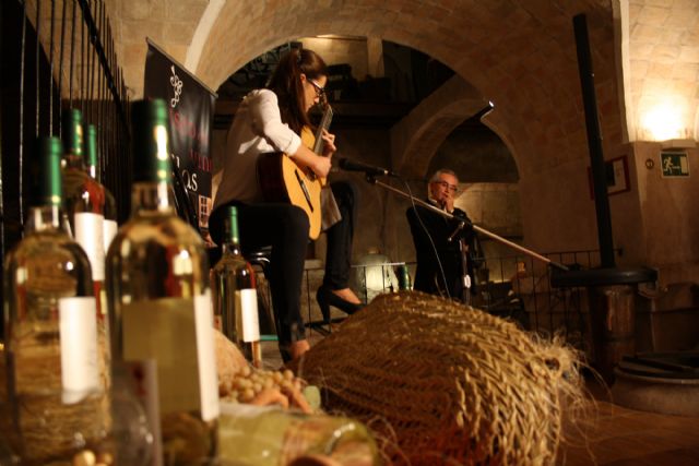 Bodega San Isidro presenta la añada 2015 de su vino blanco 'Cepas del Zorro' - 2, Foto 2