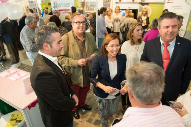 Mayores y discapacitados toman la explanada del Puerto - 4, Foto 4