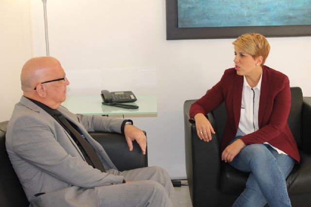 Ciudadanos logra que el Gobierno regional constituya una comisión técnica para la llegada de la colección Marifí Plazas al MURAM - 2, Foto 2