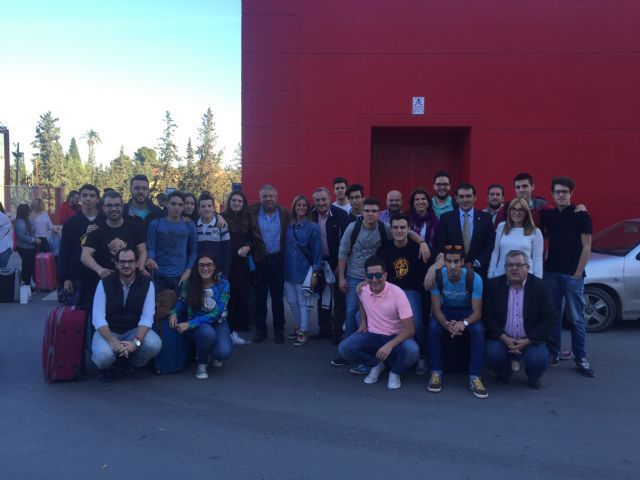 30 Jóvenes Azules participan en el III Encuentro Nacional de Jóvenes de Hermandades y Cofradías - 1, Foto 1