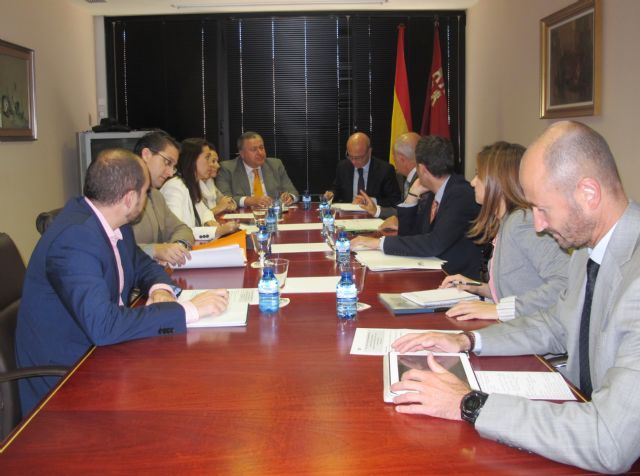 El Gobierno regional y el Ayuntamiento de Murcia aúnan esfuerzos para dar un impulso a la Zona de Actividades Logísticas - 1, Foto 1