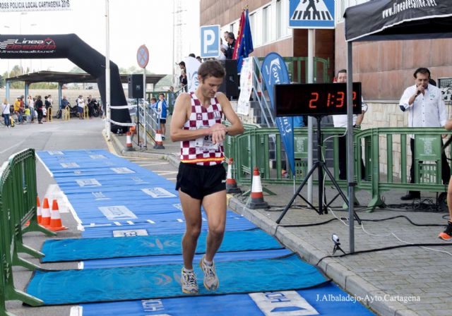Más de 200 atletas solidarios corrieron en el Cross de la Policía Local - 4, Foto 4