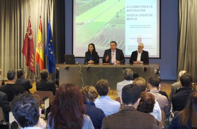 Fomento se marca como el próximo gran objetivo en materia urbanística la elaboración de las directrices regionales de ordenación territorial - 1, Foto 1