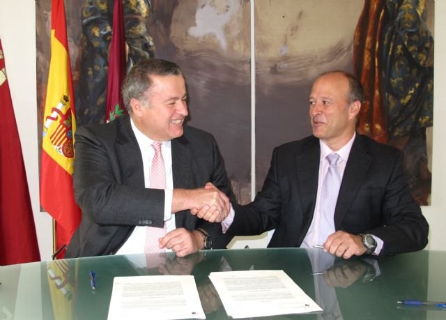 El puerto deportivo de Mar de Cristal contará con 102 nuevos amarres para embarcaciones con la instalación de una marina seca - 1, Foto 1