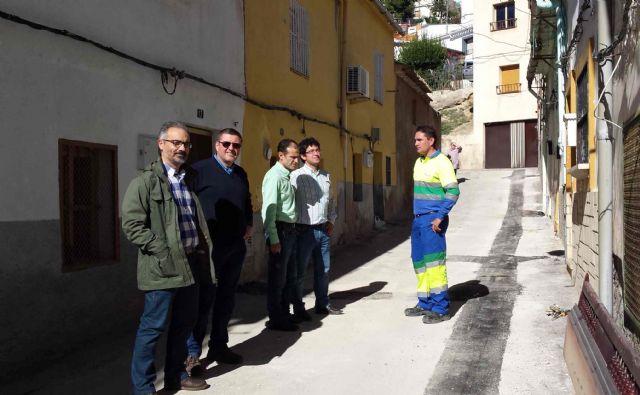 Renuevan las redes abastecimiento de agua potable en las calles Miguel de Unamuno y Bajo Era - 1, Foto 1