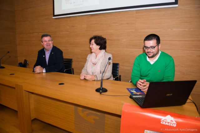 Francisco Calderón anima a una compra informada y responsable - 2, Foto 2