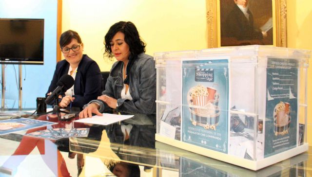 Comercio sortea entre la clientela de la 'Shopping Night' cheques regalo y entradas de cine - 2, Foto 2