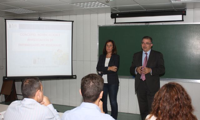 Seminario Investigación de Enfermedades Profesionales - 1, Foto 1