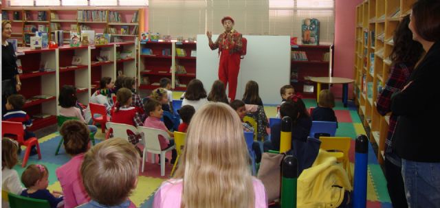 Nuevas sesiones de cuentacuentos en la Biblioteca Infantil y Juvenil los próximos sábados 14 de noviembre y 19 de diciembre - 1, Foto 1