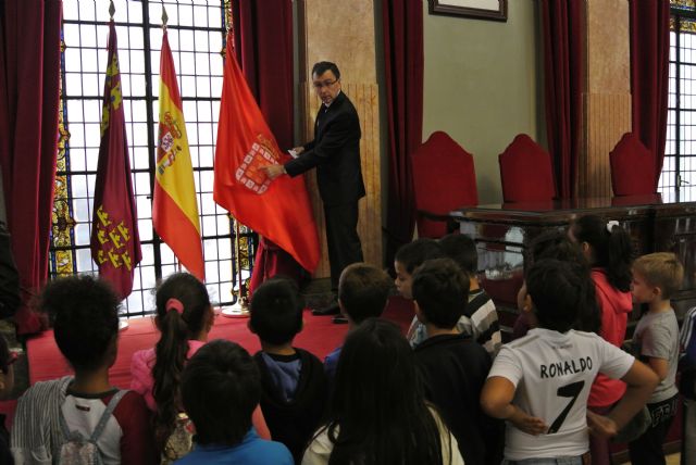 El Alcalde, guía de excepción de alumnos de primaria - 3, Foto 3
