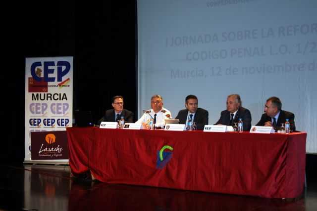 Comenzó la Jornada sobre la Reforma del Código Penal en Alcantarilla organizada por la Confederación Española de Policía (CEP) - 1, Foto 1